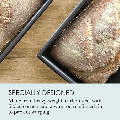 Chicago Metallic Professional 1-Pound Non-Stcik Loaf Pan, Perfect for pound cakes, meat loafs and more! Measures 8.5-Inch-by-4.5 Inch 4