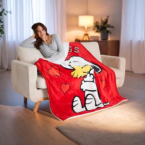 Get Trend Peanuts Snoopy Heated Blanket Electric, Twin Size Luxurious Fleece Blanket, 9 Heat Settings Auto Shut-Off, 65x90in, Gifts for Mom, Grandma, Grandpa (Red Snoopy, Twin US) 5