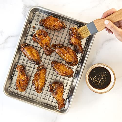 Nordic Ware Naturals® Quarter Sheet with Oven-Safe Nonstick Grid 8