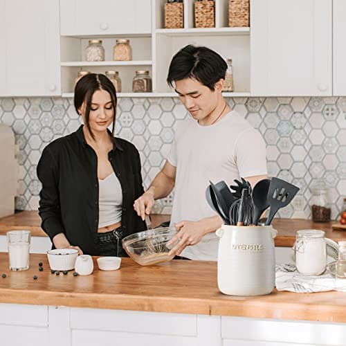 BETTWILL Kitchen Utensil Holder,White Ceramic Utensil Holder,Large Ceramic Utensil Holder Crock for Kitchen Counter, Large Stable Utensil Crock, Farmhouse Cooking Utensil Holder. 7