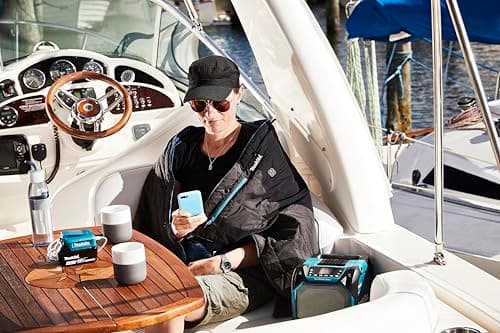 Makita DCB200A 18V LXT Lithium-Ion Cordless Heated Blanket (Blanket Only) 12