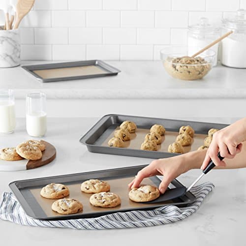 Amazon Basics Rectangular Non-Stick Silicone Baking Mat, Food Safe, Heat Resistant, 9"x13", 9.9"x14.8", and 16.5"x11.6", Beige/Gray, Pack of 3 7