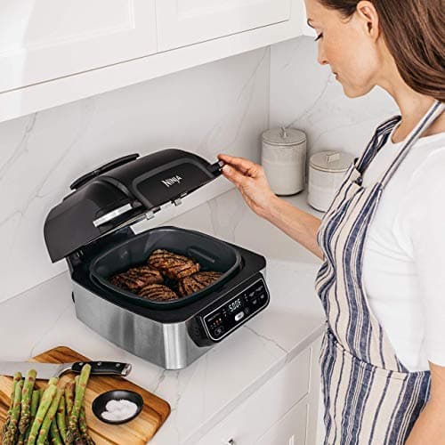Ninja Foodi 5-in-1 4-qt. Air Fryer, Roast, Bake, Dehydrate Indoor Electric Grill (AG301), 10inch x 10inch, Black and Silver (Renewed) 8