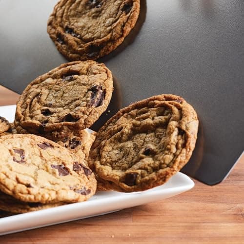 Farberware Insulated Nonstick Bakeware 14-Inch x 16-Inch Jumbo Cookie Sheet, Light Gray 11