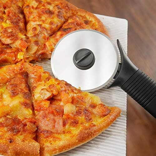 LEMCASE Pizza Cutter, Kitchen Pizza Wheel Slicer - Silicone Handle and Stainless Steel Blade with Protective Cover | Black 5