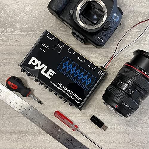 Pyle 7 Band Parametric Equalizer - 7 Volt RMS Pre-Amp Output with Subwoofer Gain Control, and 3 Input Sources Selectable, Blue Light Illumination 7