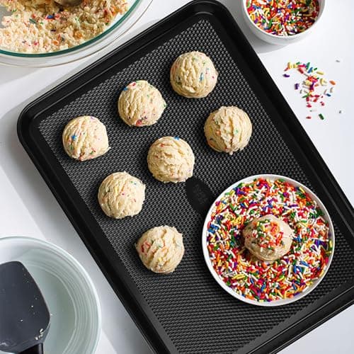 Baker's Secret Baking Sheet Pan Set, 3x Cookie Sheets for Oven, Diamond Texture Premium Air Flow Circulation, Set of 3 Baking Trays, Extra Thick 0.6mm with Diamond Base PFOA, PFOS, PTFE and PFAS free 7