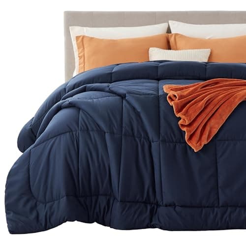 Bedsure Comforter Duvet Insert - Quilted Comforters King Size, All Season Duvet, GentleSoft Down Alternative Bedding, with 8 Tabs, Gifts for Women/Men, Navy Blue, King 90 x 102 Inches