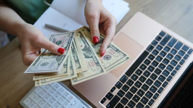 How Much Can You Really Earn Making $28 Per Hour? An In-Depth Financial Analysis