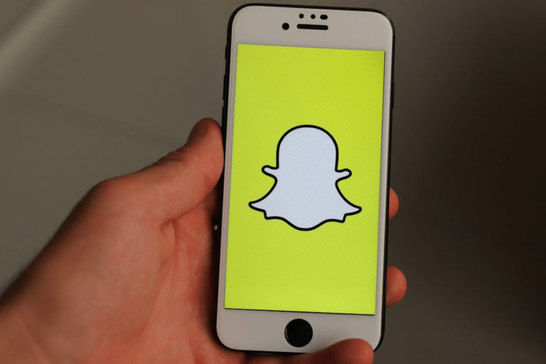 What Does "HRU" Mean on Snapchat? A Detailed Guide to Understanding Snapchat Slang