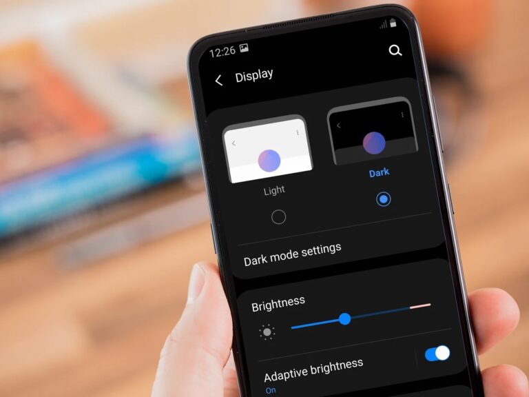 The Surging Popularity of Dark Mode: Over 82% of Users Embrace the Trend
