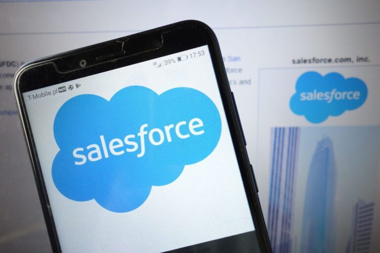 How Many Subscribers Does Salesforce Have in 2024?