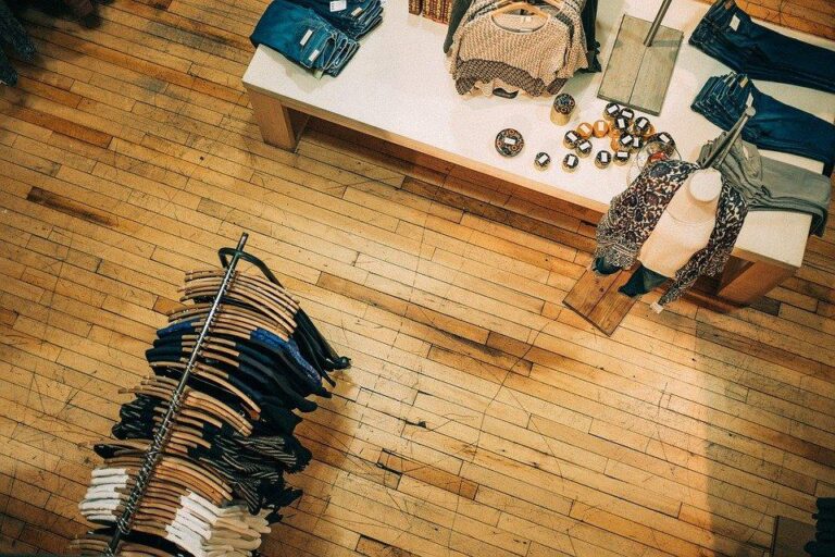 Opening the Doors to Retail Success: 9 Proven Ways to Attract Customers to Your New Store