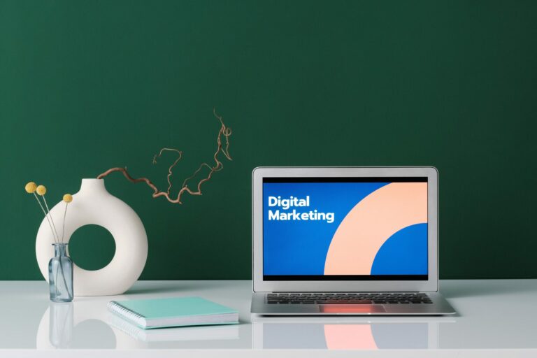 What Does a Digital Marketing Specialist Do?