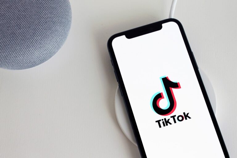 The Definitive Guide to TikTok Virality: How to Achieve Million-Strong Fame