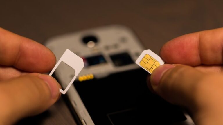 Do T-Mobile Phones Have SIM Cards in 2024? (Full Guide)