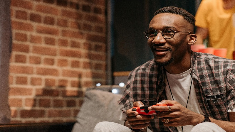 How Do I Choose the Right Glasses for Gaming
